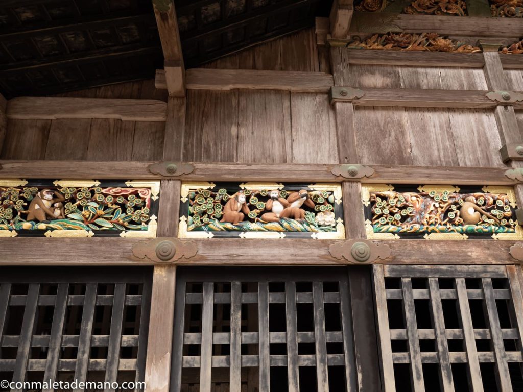 Talla de los tres monos sabios, en el Templo Toshogu