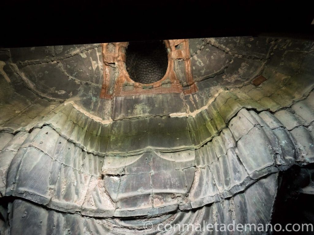 Interior del Gran Buda de Kamakura