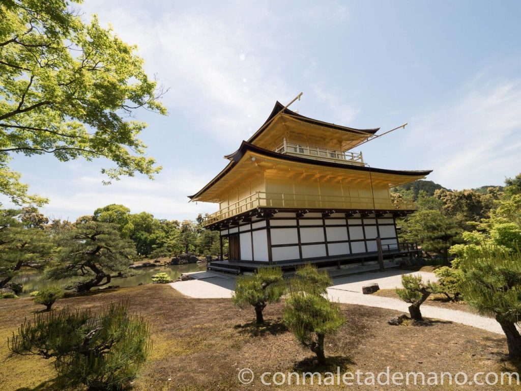 Templo Kinkakuji, en Kioto, Japón