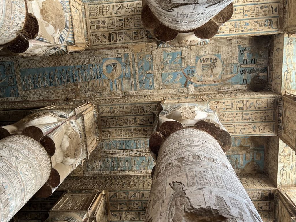 Techo de una de las salas del Templo de Dendera