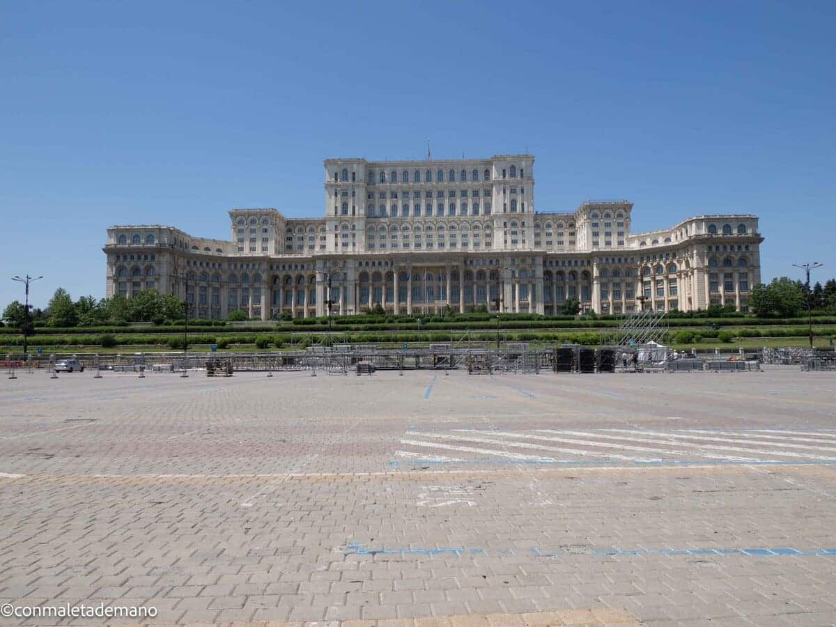 Visitar el Parlamento de Bucarest: entradas, horarios y consejos