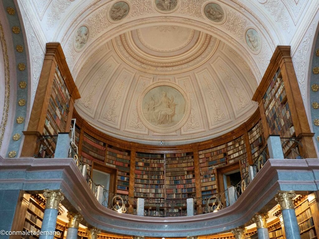 Biblioteca de la Abadía de Pannonhalma, en Hungría