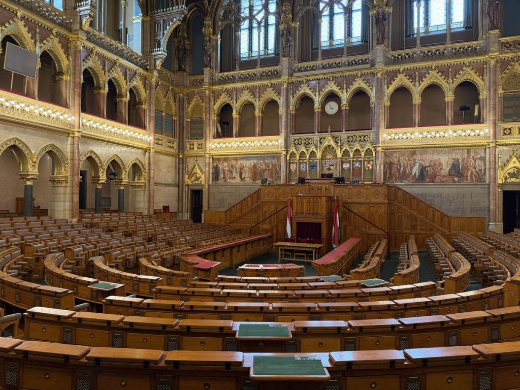 Cámara alta, en el interior del Parlamento de Budapest