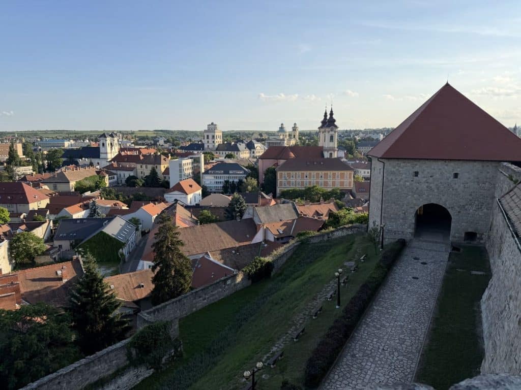 Vistas desde el Castillo de Eger, en Hungría