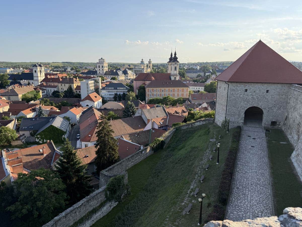 Qué ver en Eger en un día: ruta por la ciudad más bonita del norte de Hungría