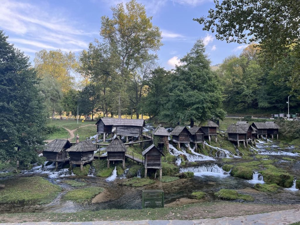 Molinos de agua del río Pliva, en Jajce, Bosnia y Herzegovina